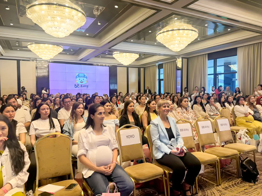 300+ moms-to be join mama fest in Krygystan